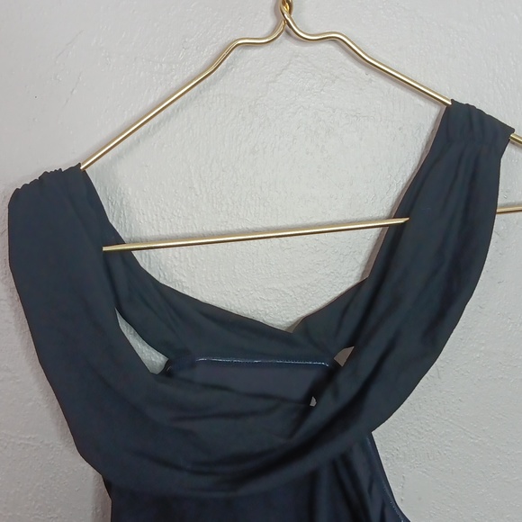 Lovers + Friends One Shoulder Sleeveless Black Bodysuit Size M - Picture 7 of 11